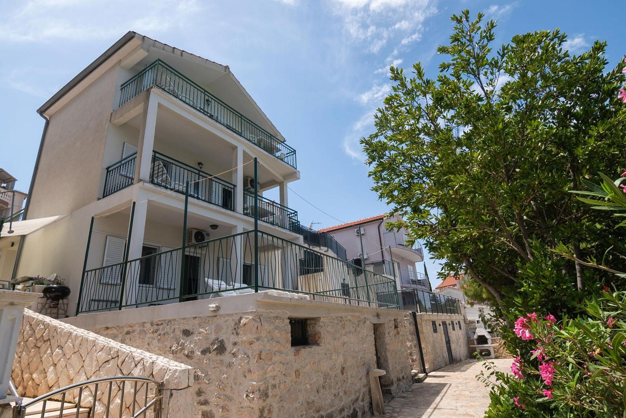 Apartments Ivica Primošten Exterior foto